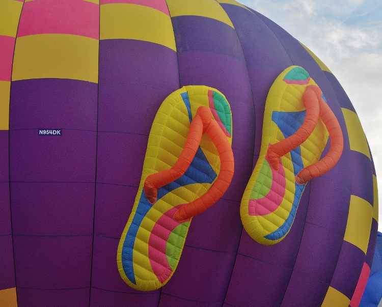 hot-air balloon